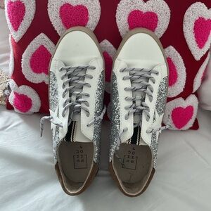 Shu Shop Silver Glitter Women's Sneakers Sz 7.5” $30